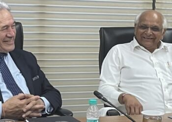 New Zealand Deputy PM Winston Peters Engages with Gujarat CM Bhupendra Patel to Form Panel for Bilateral Cooperation