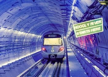 Underwater Metro Service