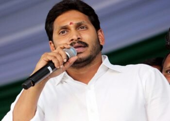 Jagan Mohan Reddy Visits Narsipatnam Medical College; Calls for People’s Movement to Protect Public Healthcare