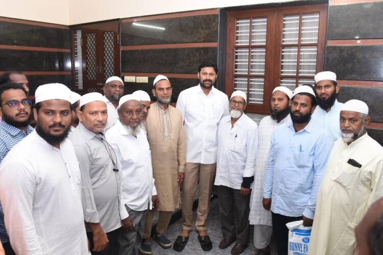 YS Avinash Reddy Strengthens Local Governance Through Ward Committees Meeting in Pulivendula