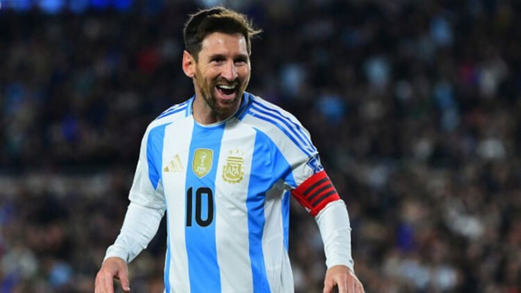 Lionel Messi Arrives in Kolkata for G.O.A.T. India Tour After 14 Years