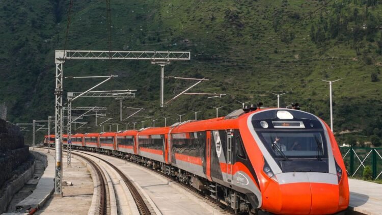 HD Kumaraswamy Pushes for Vande Bharat Express to Goa