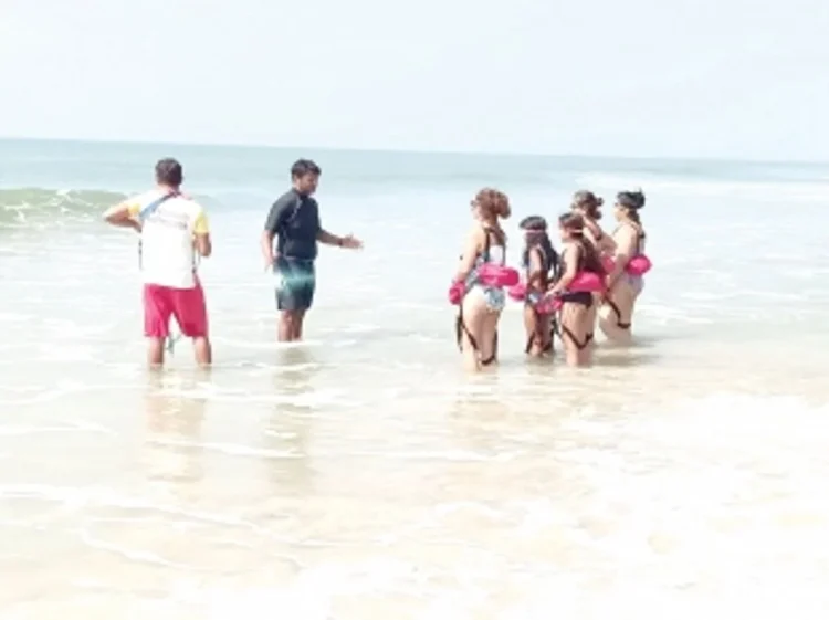 Swift Beach Rescues Reflect Goa’s Preparedness Amid New Year Crowds